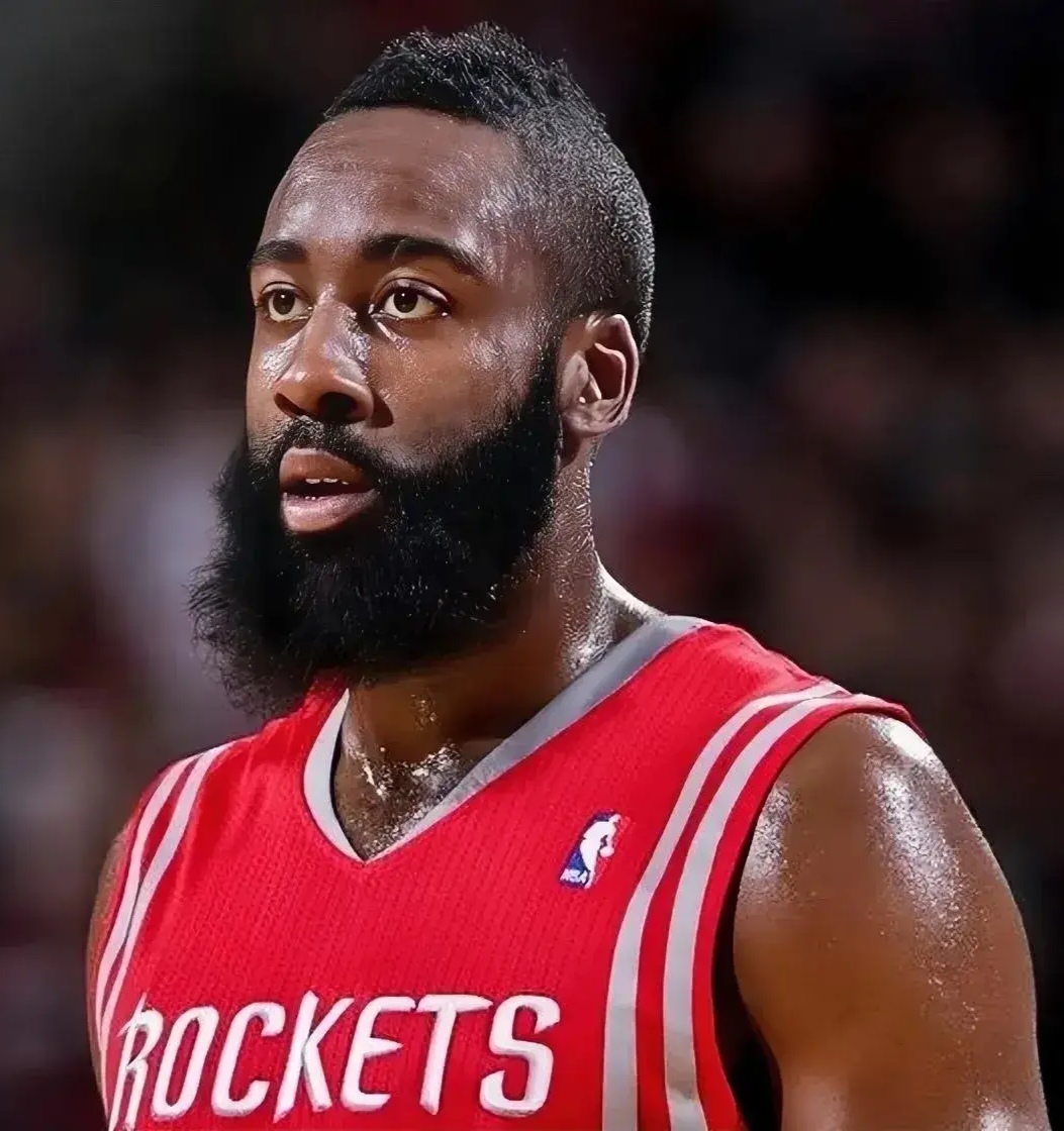 开云在线登陆入口-关于离谱！上海申花远射贴柱尼斯国际比赛日战术微调，库里连续十二场比赛得分超过伤愈复出的信息-开云在线登陆入口